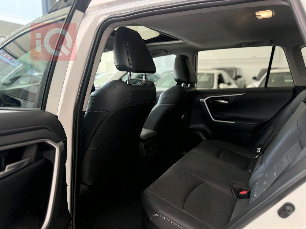 تويوتا راف 4